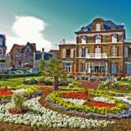 Luckey Homes - Rue Boulard Apartament *